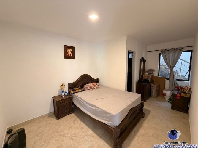 Casa de 4 alcobas en venta en Machado, Copacabana · foto 9 de 12
