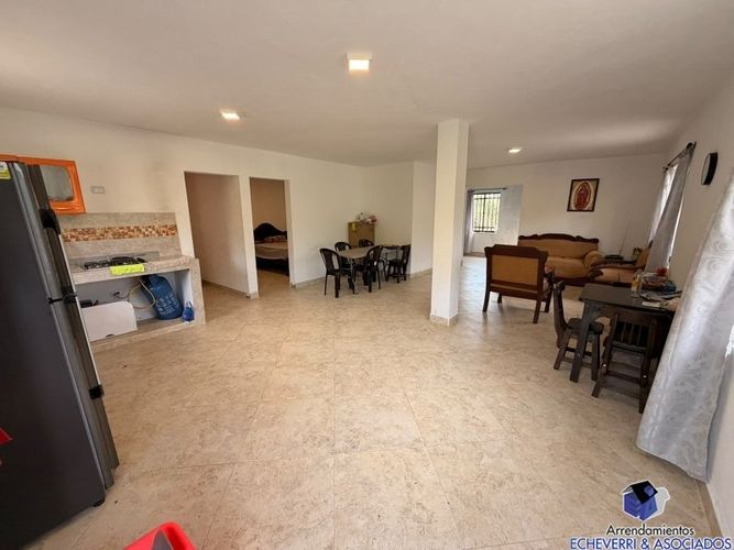 Casa de 4 alcobas en venta en Machado, Copacabana · foto 11 de 12