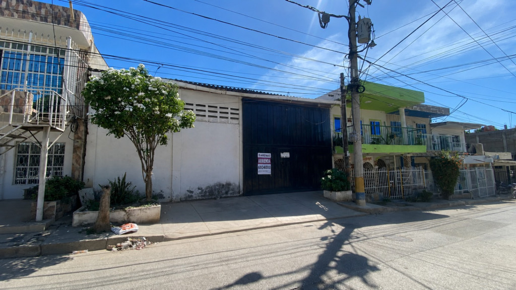 Warehouse for rent in 20 de julio, Cartagena