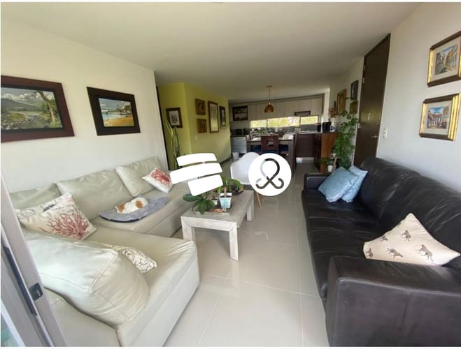 Apartamento de 3 alcobas en venta en El Diamante No. 2, Medellín, 95 m² · foto 3 de 24