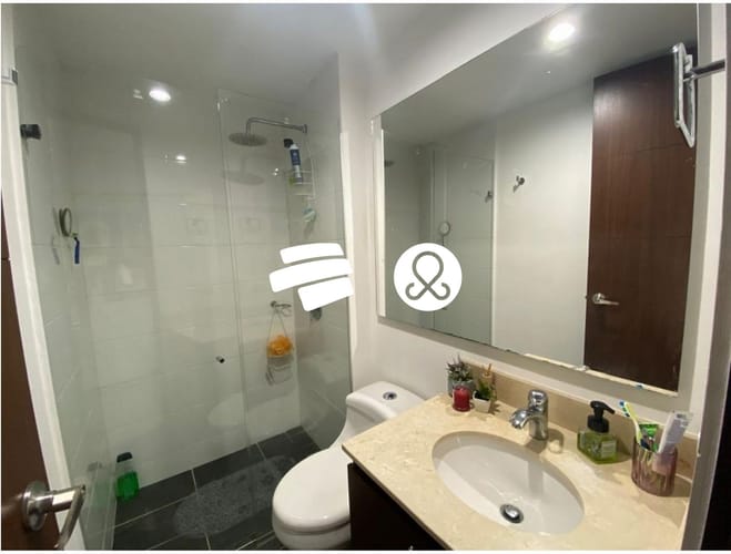 Apartamento de 3 alcobas en venta en El Diamante No. 2, Medellín, 95 m² · foto 21 de 24