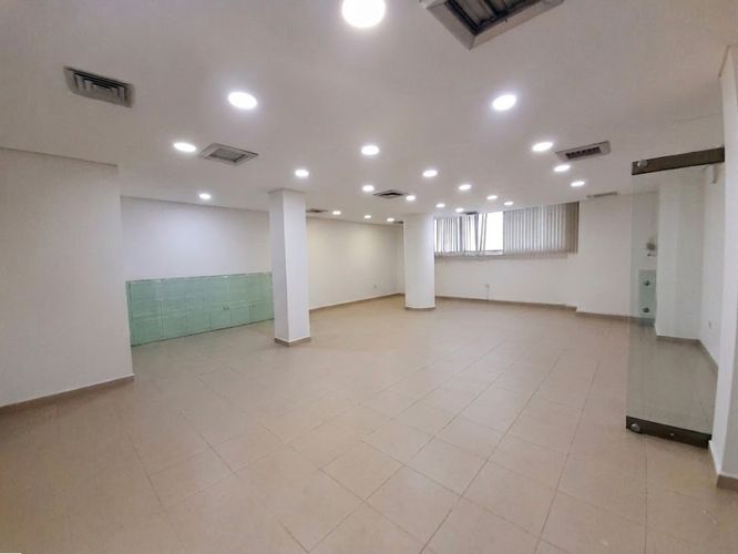 Local en arriendo en El Centro, Cartagena, 77 m² · foto 8 de 12