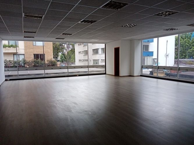 Oficina en Arriendo en Chico norte, Bogotá