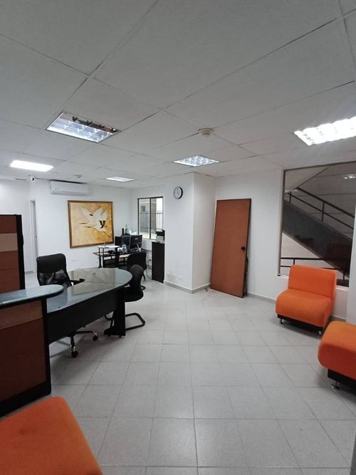 Local en arriendo en Mejoras Publicas, Bucaramanga, 30 m² · foto 5 de 7