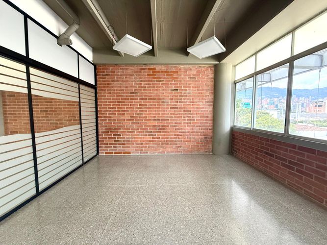 Oficina en arriendo en Olaya Herrera, Medellín, 390 m² · foto 13 de 15