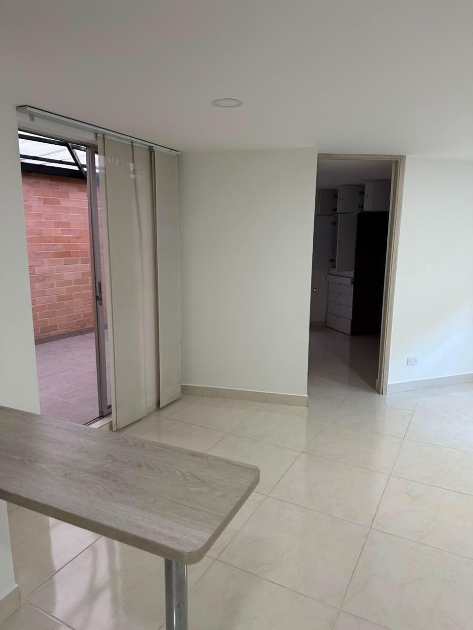 Apartamento en venta en El Carmelo Ii, Sabaneta · foto 10 de 24