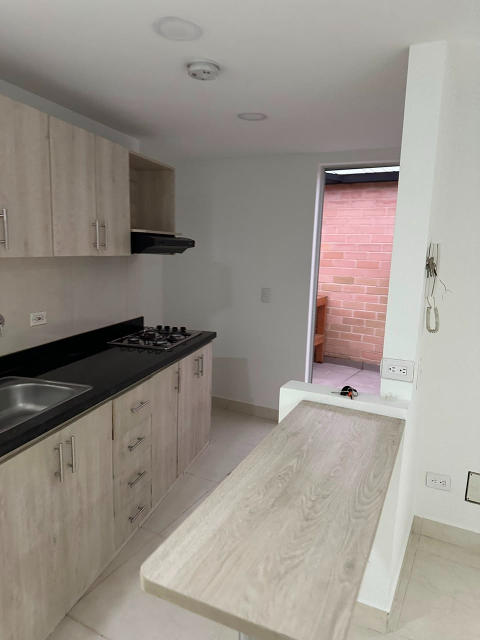 Apartamento en venta en El Carmelo Ii, Sabaneta · foto 3 de 24