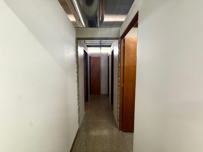 Oficina en arriendo en Olaya Herrera, Medellín, 196 m² · foto 10 de 13