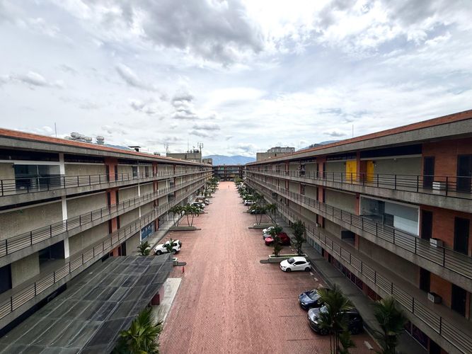 Oficina en arriendo en Olaya Herrera, Medellín, 196 m² · foto 13 de 13
