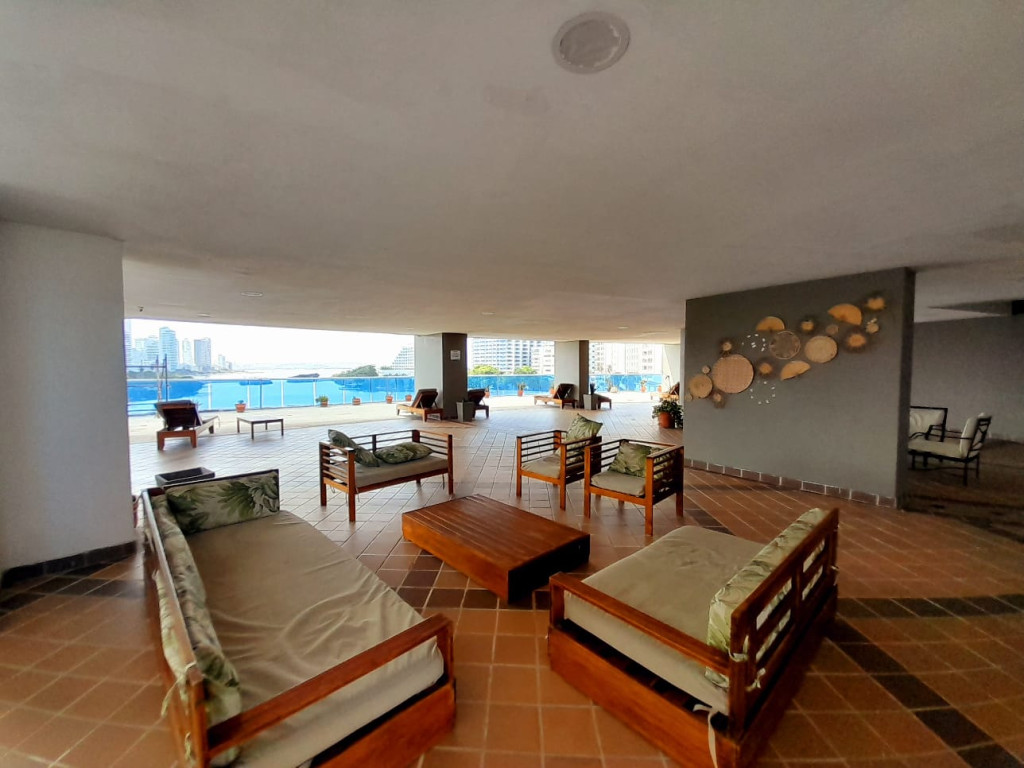 Apartamento en venta en El Laguito, Cartagena · foto 5 de 19