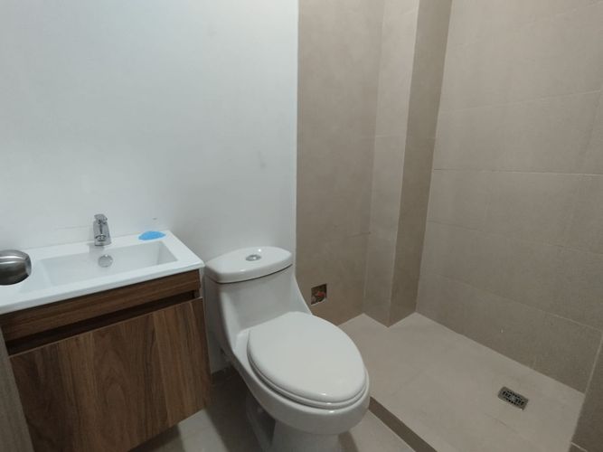 Oficina en arriendo en Manga, Cartagena, 80 m² · foto 4 de 6