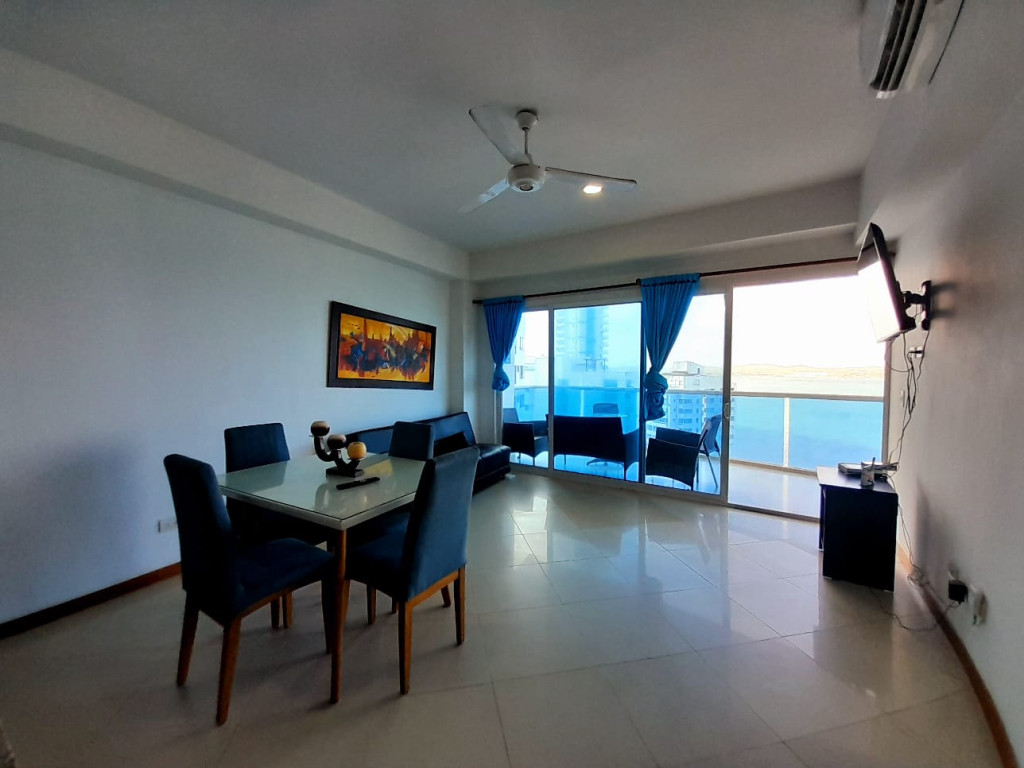 Apartamento en venta en El Laguito, Cartagena · foto 12 de 19