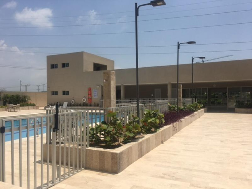 Apartamento en venta en Cr.La Castellana, Barranquilla · foto 4 de 14