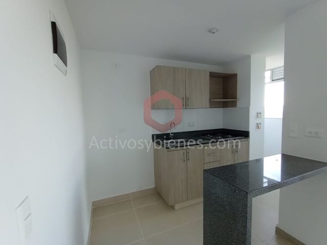 Apartamento de 3 alcobas en venta en Centro, Rionegro, 56 m² · foto 3 de 24