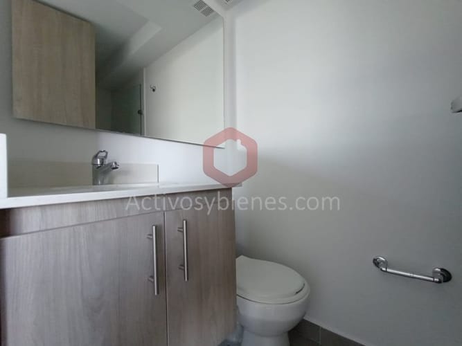 Apartamento de 3 alcobas en venta en Centro, Rionegro, 56 m² · foto 13 de 24