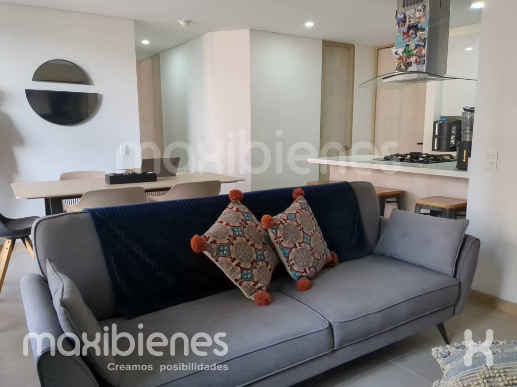 Apartamento en arriendo en Loma De Las Brujas, Envigado · foto 2 de 10