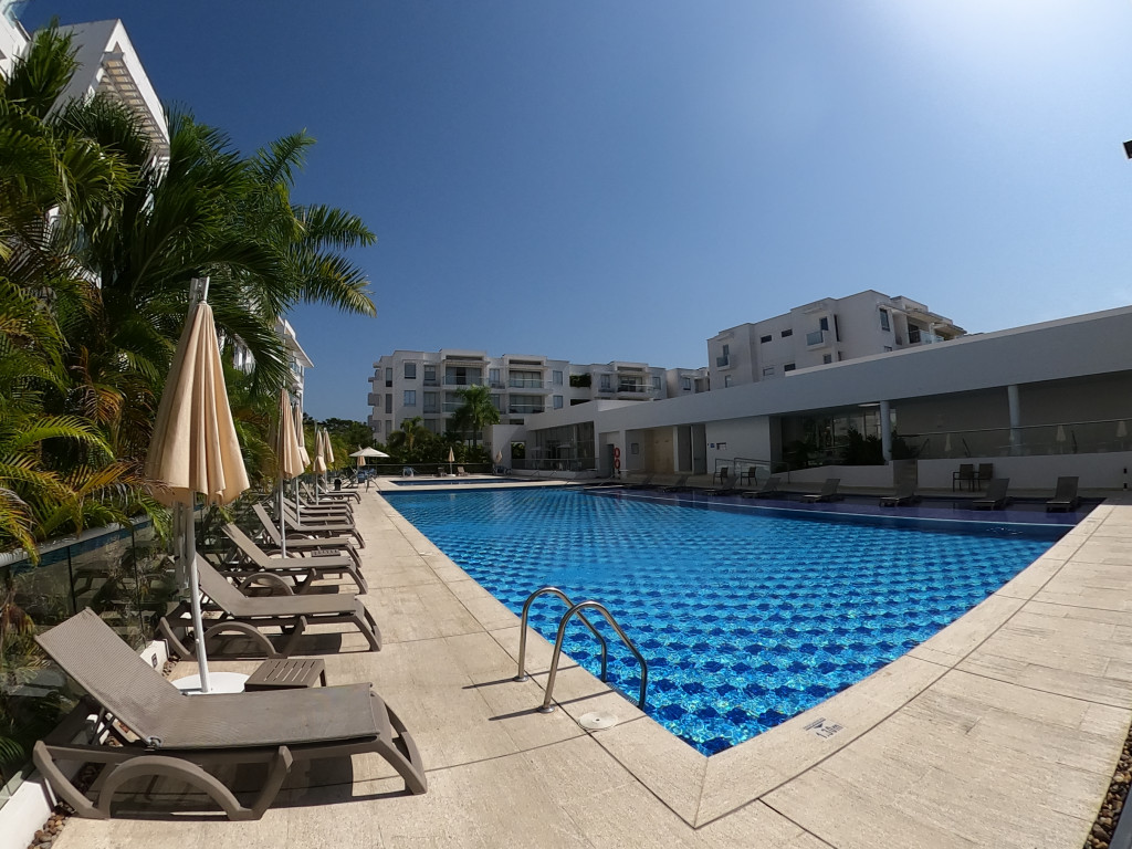 Apartamento en Arriendo en Serena del Mar, Cartagena