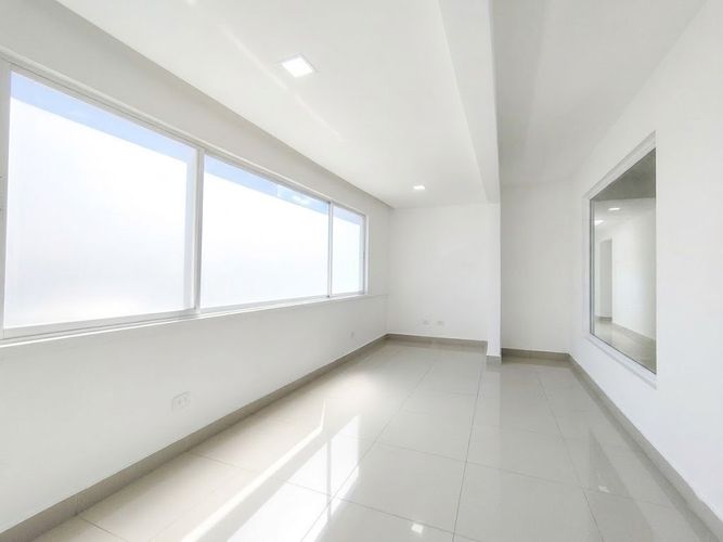 Local en arriendo en Crespo, Cartagena, 100 m² · foto 5 de 10