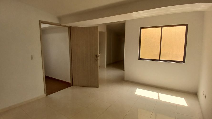 Edificio en venta en Mayapan Las Vegas, Cali, 689 m² · foto 4 de 24