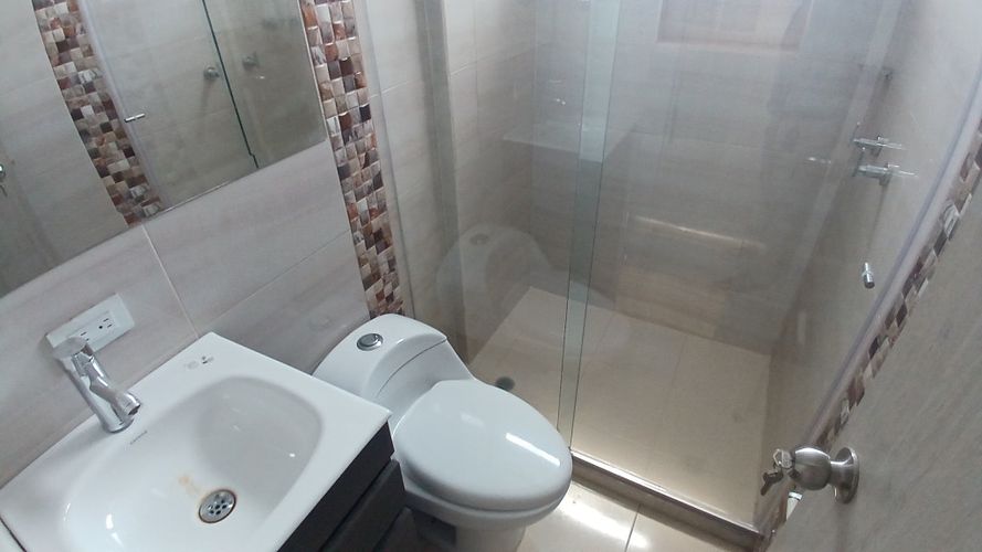 Edificio en venta en Mayapan Las Vegas, Cali, 689 m² · foto 10 de 24