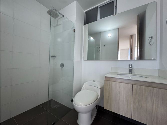 Apartamento en venta en Quebrada Grande, La Estrella · foto 5 de 11