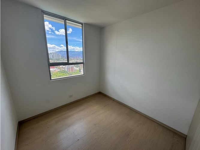 Apartamento en venta en Quebrada Grande, La Estrella · foto 6 de 11