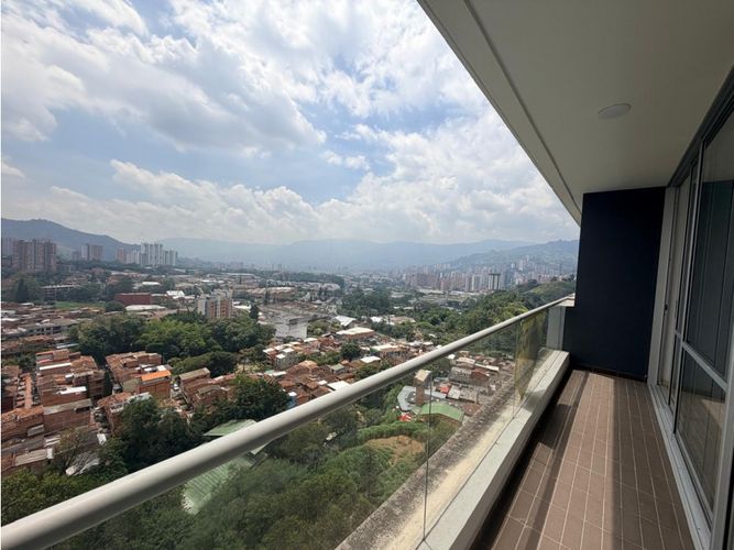 Apartamento en venta en Quebrada Grande, La Estrella · foto 11 de 11