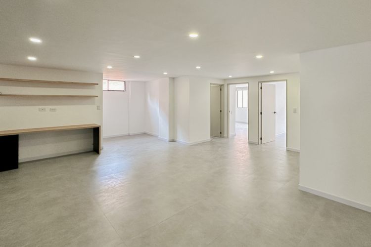 Apartamento de 3 alcobas en venta en Chico Norte, Bogotá, 280 m² · foto 10 de 24