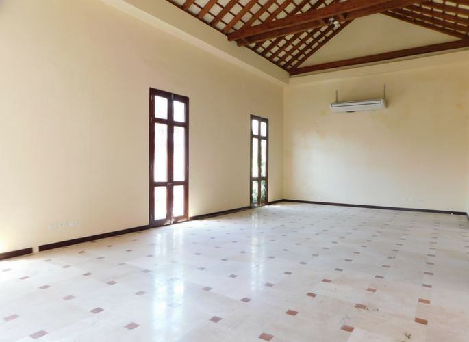 Local en arriendo en El Centro, Cartagena, 85 m² · foto 7 de 10