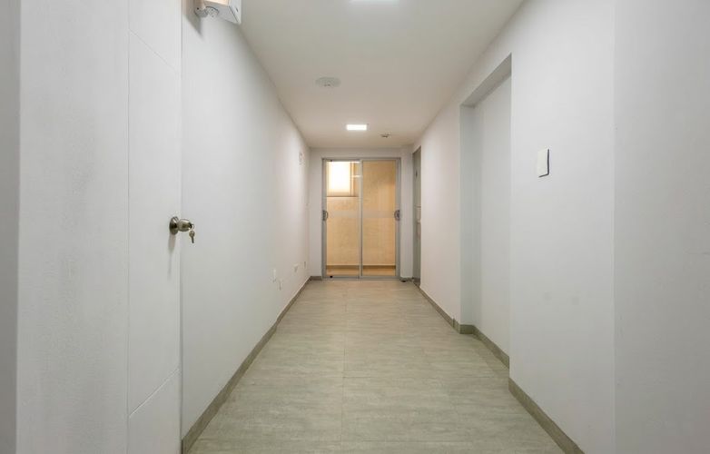 Oficina en arriendo en Bocagrande, Cartagena, 10 m² · foto 8 de 9