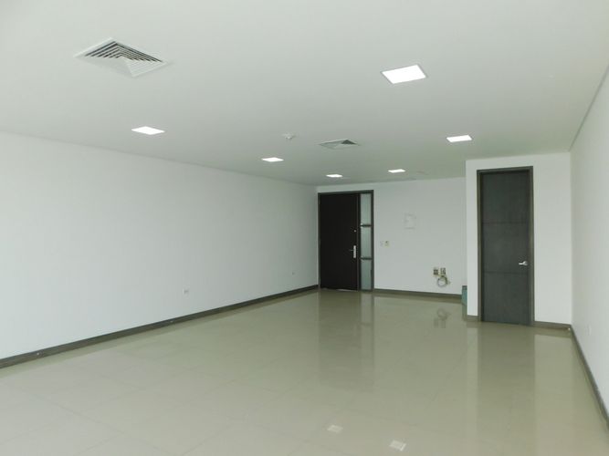 Oficina en arriendo en Bocagrande, Cartagena, 60 m² · foto 5 de 9
