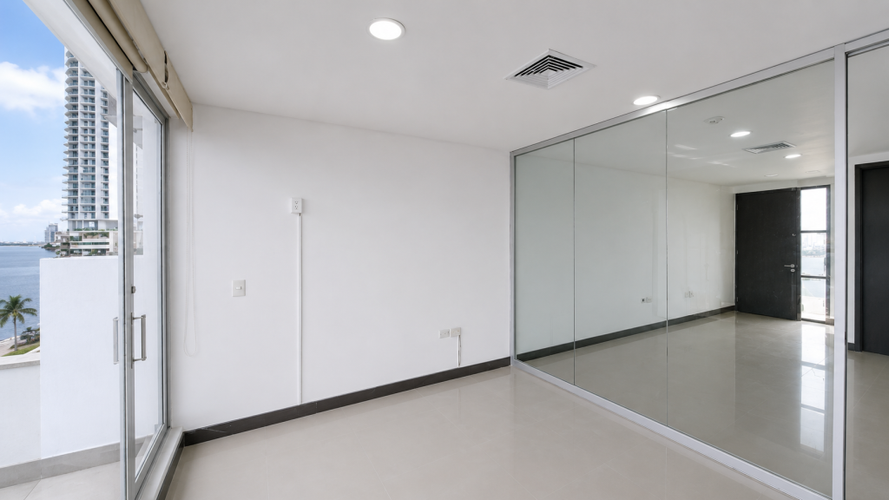 Oficina en venta en Bocagrande, Cartagena, 40 m² · foto 5 de 7