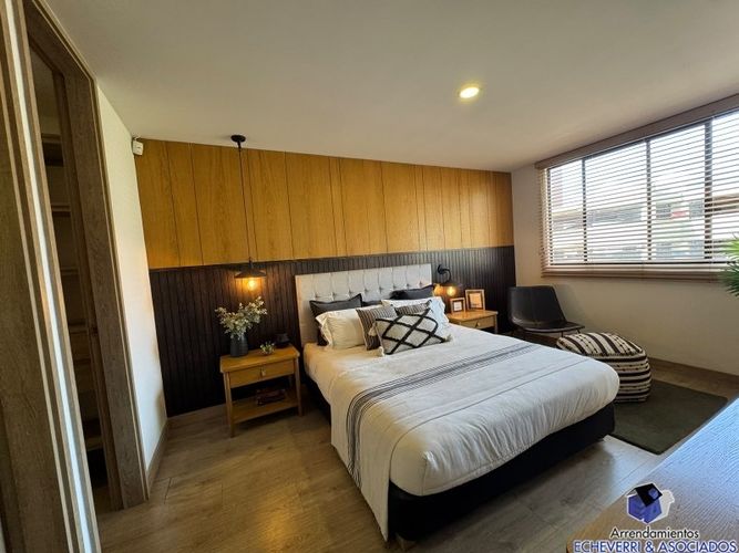 Apartamento de 3 alcobas en venta en La Cuenca, Envigado, 83 m² · foto 4 de 16