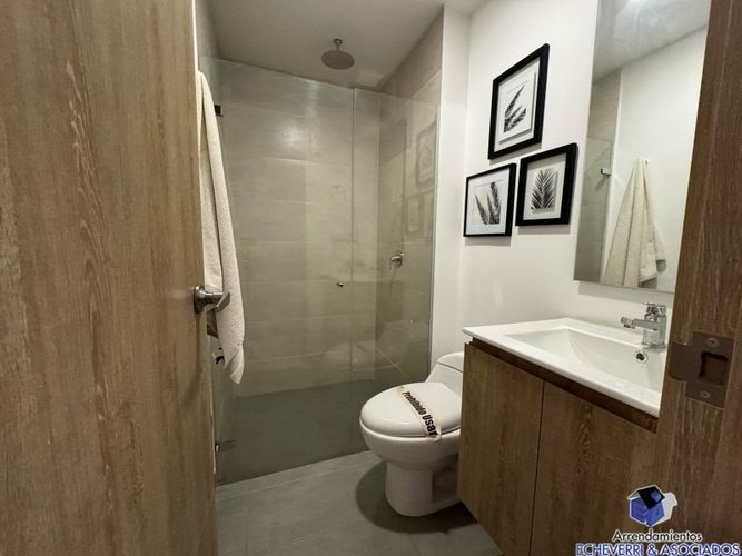 Apartamento de 3 alcobas en venta en La Cuenca, Envigado, 83 m² · foto 5 de 16
