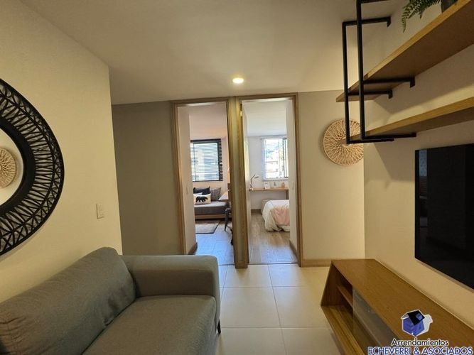 Apartamento de 3 alcobas en venta en La Cuenca, Envigado, 83 m² · foto 8 de 16