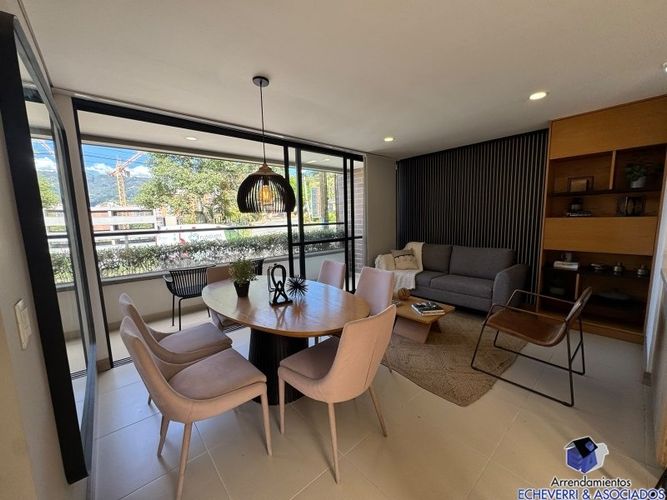 Apartamento de 3 alcobas en venta en La Cuenca, Envigado, 83 m² · foto 13 de 16