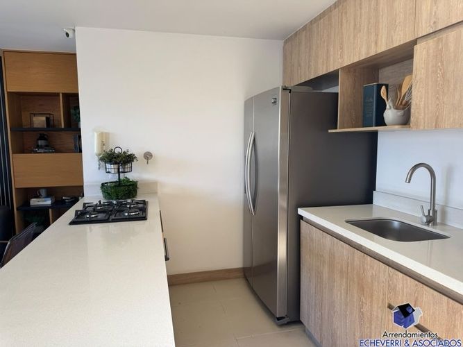 Apartamento de 3 alcobas en venta en La Cuenca, Envigado, 83 m² · foto 15 de 16