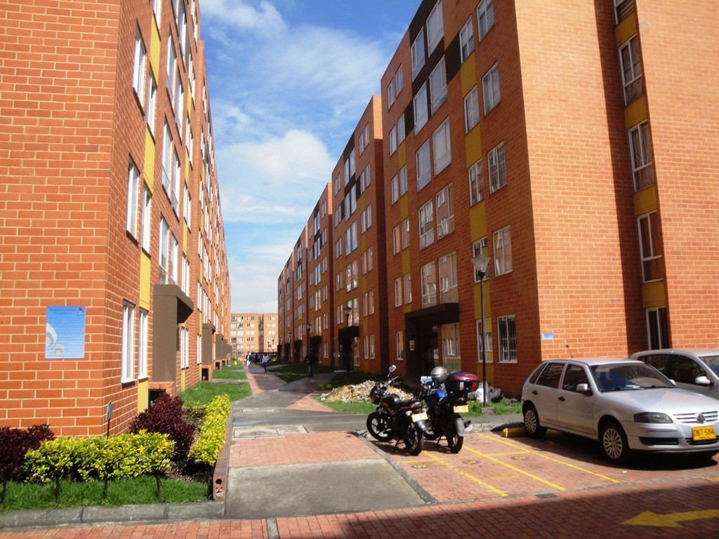 Apartamento en Arriendo en El portal de las americas, Bogotá