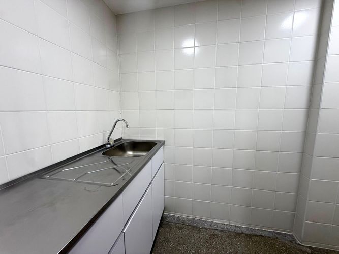 Oficina en arriendo en Olaya Herrera, Medellín, 925 m² · foto 13 de 17