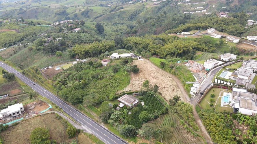 Lote en venta en Condina, Pereira, 2700 m² · foto 5 de 6