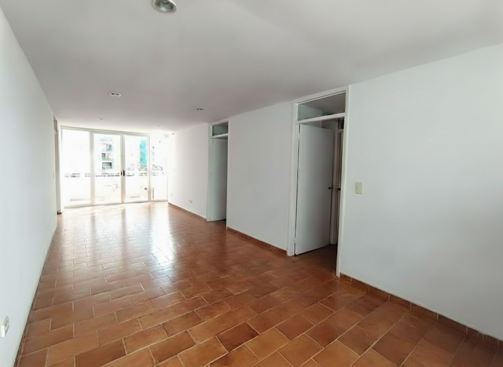 Apartamento en venta en Manga, Cartagena · foto 3 de 12
