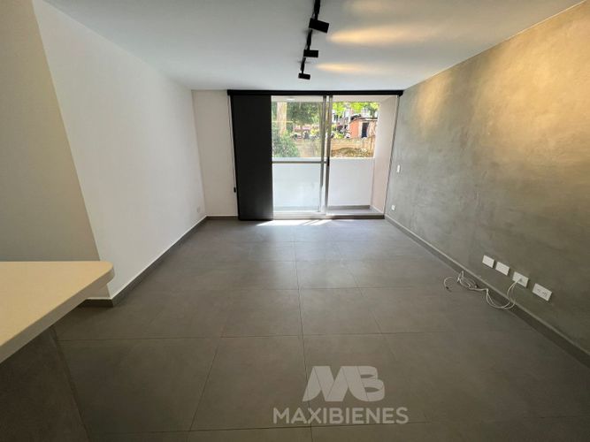 Apartamento de 3 alcobas en venta en Machado, Copacabana, 55 m² · foto 2 de 16