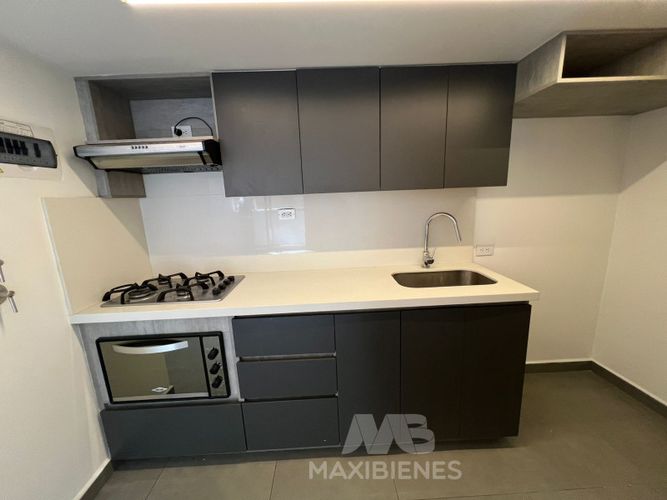 Apartamento de 3 alcobas en venta en Machado, Copacabana, 55 m² · foto 4 de 16