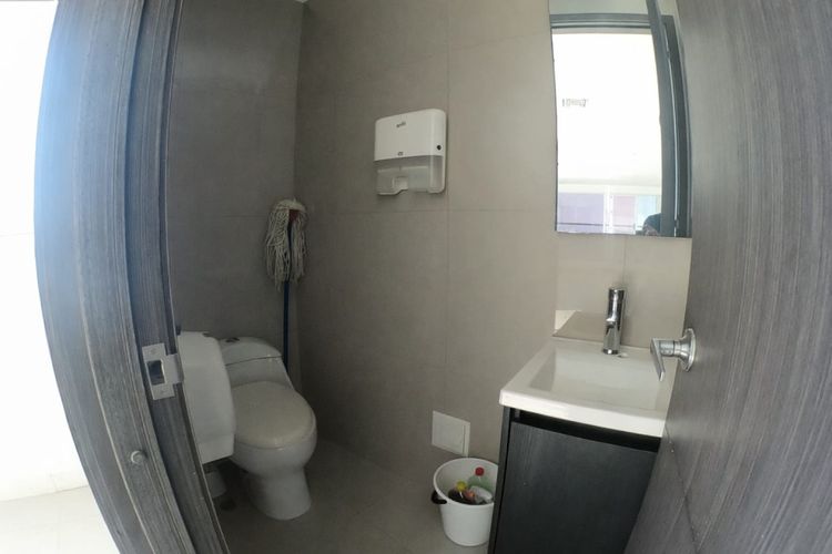 Oficina en arriendo en Bocagrande, Cartagena, 114 m² · foto 12 de 13