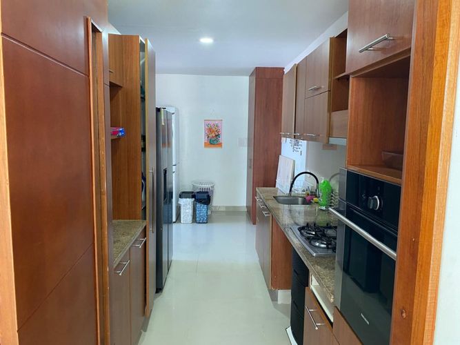 Apartamento de 3 alcobas en venta en Condominio Residencial Terranova, Cartagena, 194 m² · foto 6 de 14