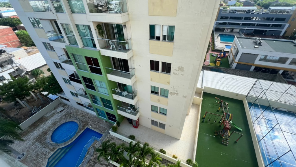 Apartamento en venta en El Recreo, Cartagena · foto 3 de 24