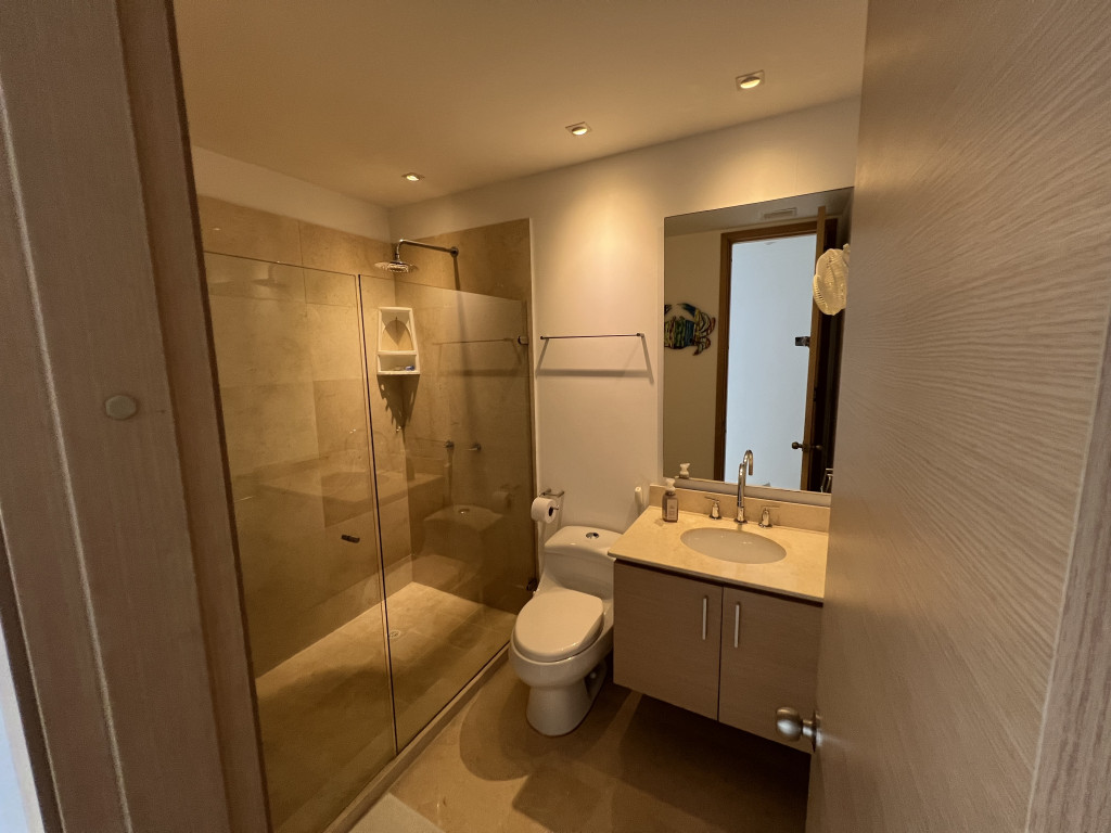 Apartamento en venta en Castillogrande, Cartagena · foto 7 de 11