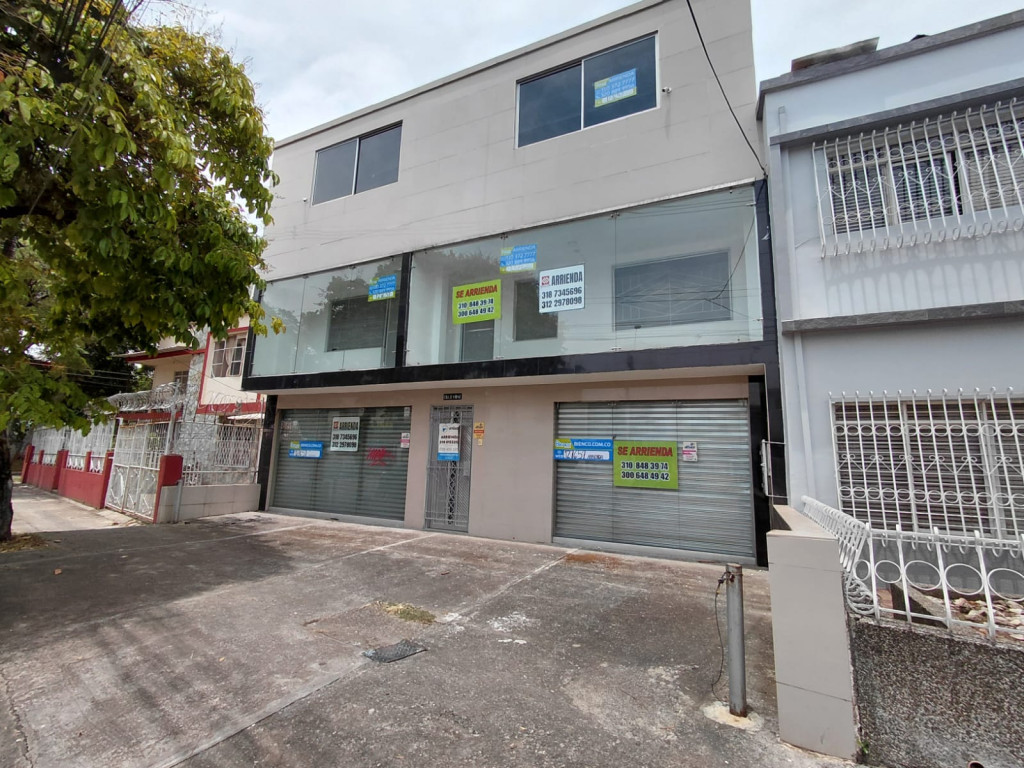 Retail space for rent in Champagnat, Cali