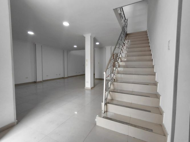 Local en arriendo en Champagnat, Cali, 360 m² · foto 13 de 24