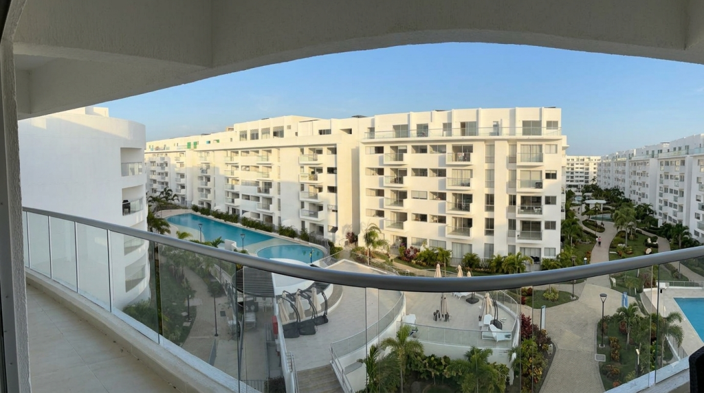 Apartamento en Arriendo en Serena del Mar, Cartagena